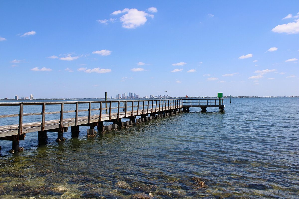 anglers on the pier at Ballast Point Park