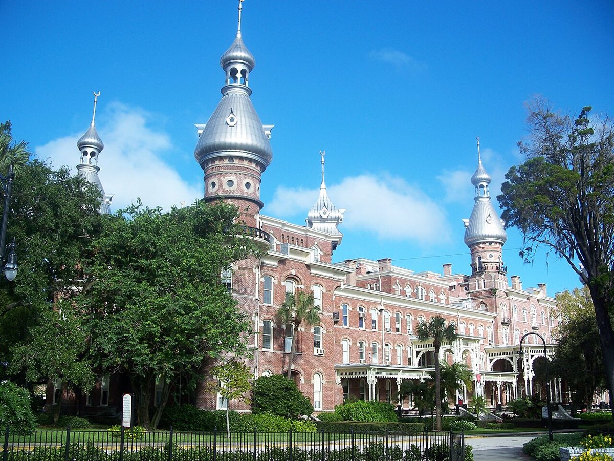 The silver Moorish minarets of the Henry B. Plant Museum and University of Tampa